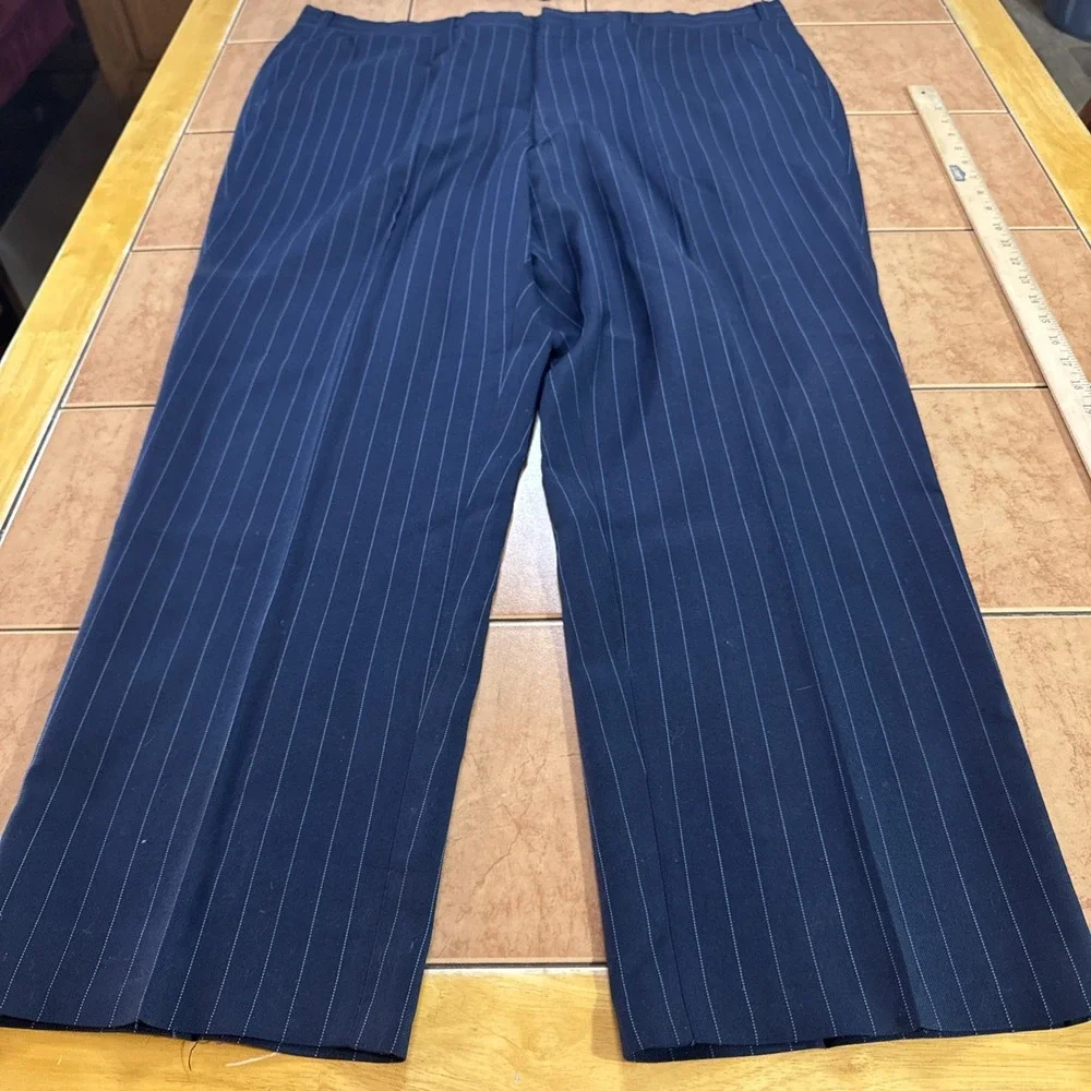 Towncraft Plus Men's Suit Sz‎ 44R Blue Pinstripe Pants 42 x 30 USA Union Made